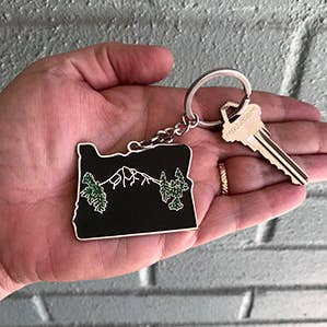 Llavero mapa de Oregón Monte Hood para venta al por mayor de Salty Raven Glassware