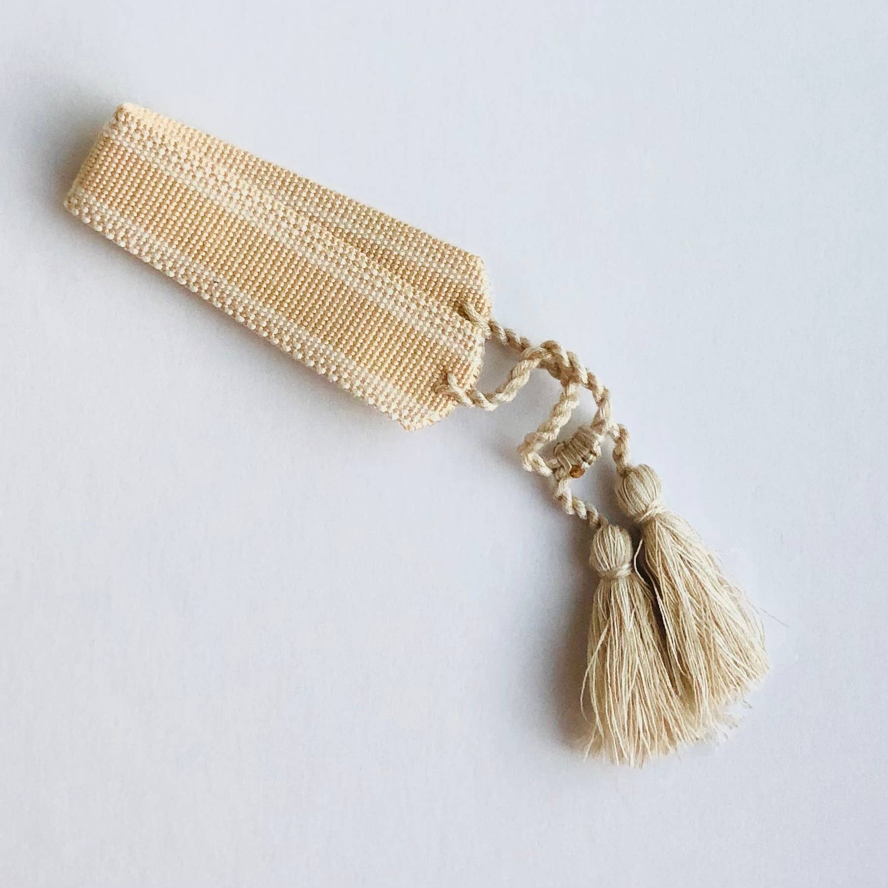 GreenWave – wholesale Woven/braided bracelet – Cotton knitted woven bracelets with tassel and accent stripe2