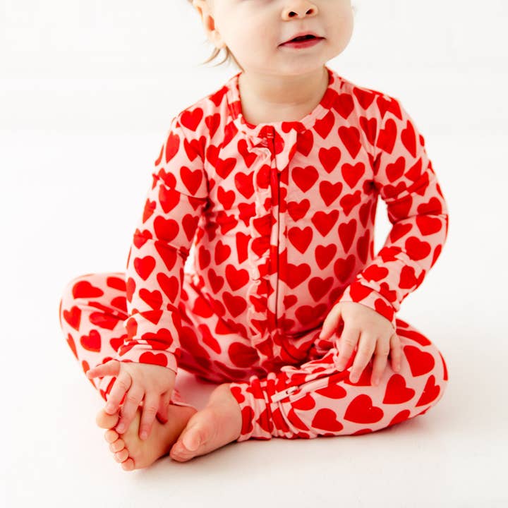 Pyjama de foot convertible à volants Love To The Rescue pour la vente par Dreamiere