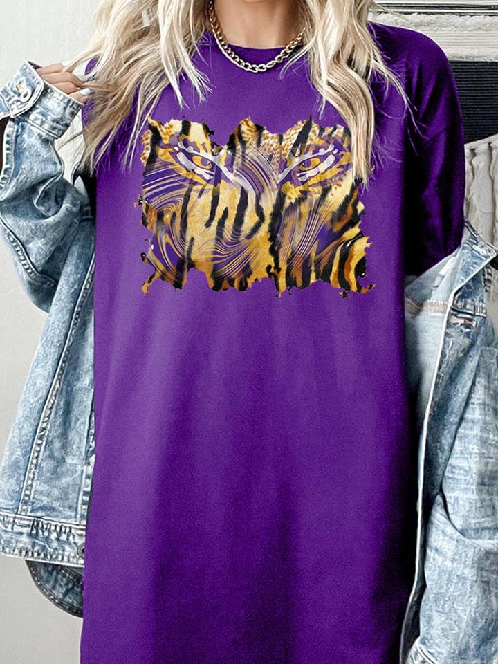 COLORBEAR - Wholesale T-Shirt (Graphic) - Women's - TIGER,LSU,FOOTBALL HEAVY COTTON UNISEX SHORT SLEEVE 10