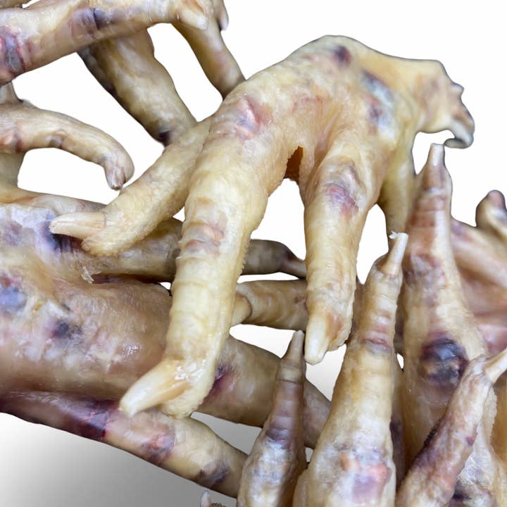 Royal Paws Club - Wholesale Pet treats – Dog - All Natural Chicken Feet Crunchers1