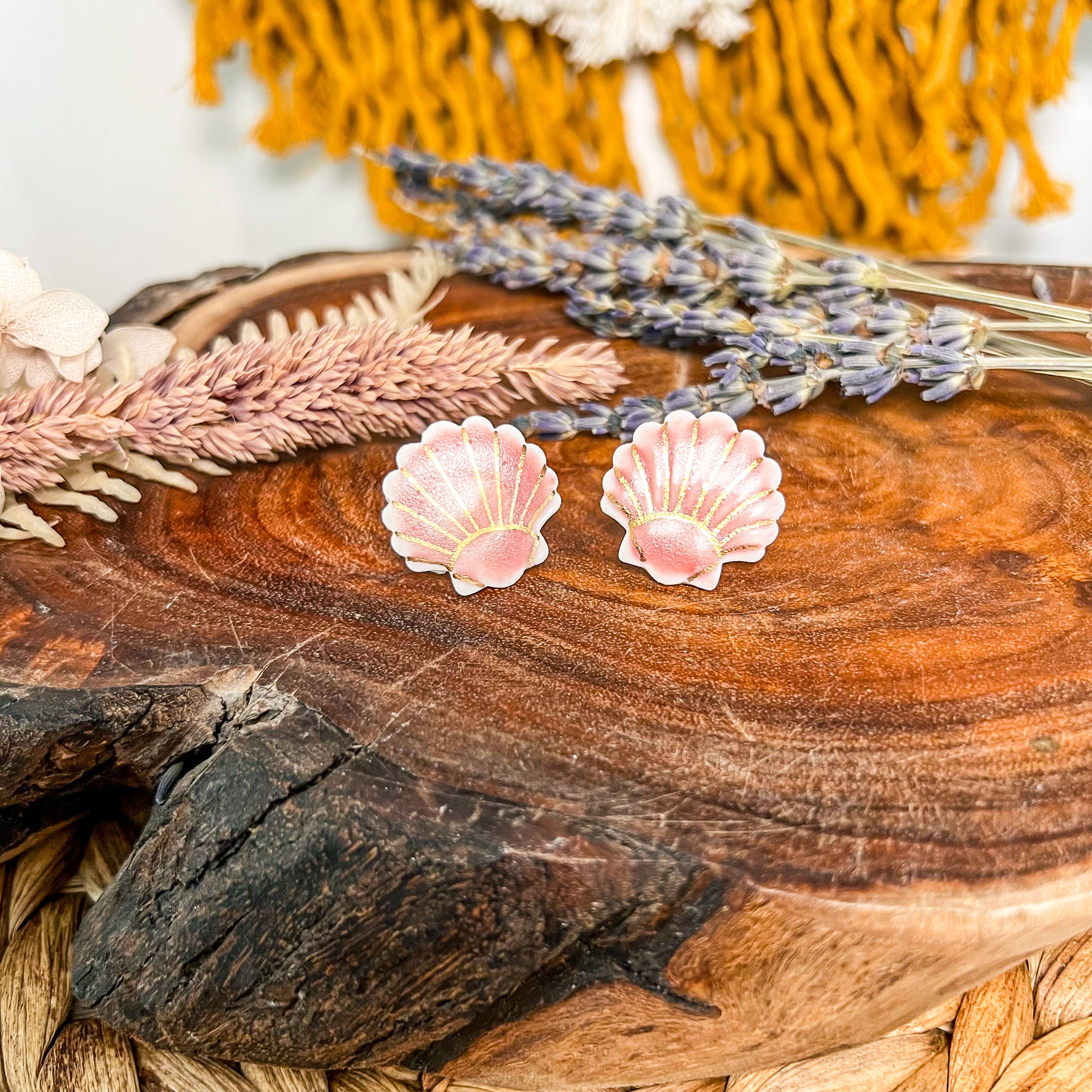 Wolf and Clay Pty Ltd - Vente Clous d'oreille - Mira - Sea Shell - Clous d'oreilles en porcelaine0