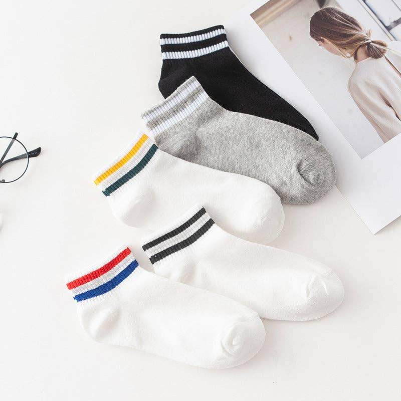 Sweetkama – wholesale Socks – Women's – Ladies EverydayColor Stripe Knit Socks SKAS500263