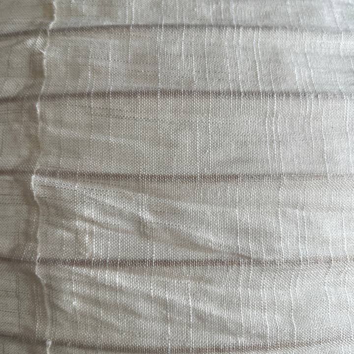 Office Objets - Wholesale Chandelier/Hanging Light - Medium round Japanese-style pendant light in rattan and natural linen D:4050