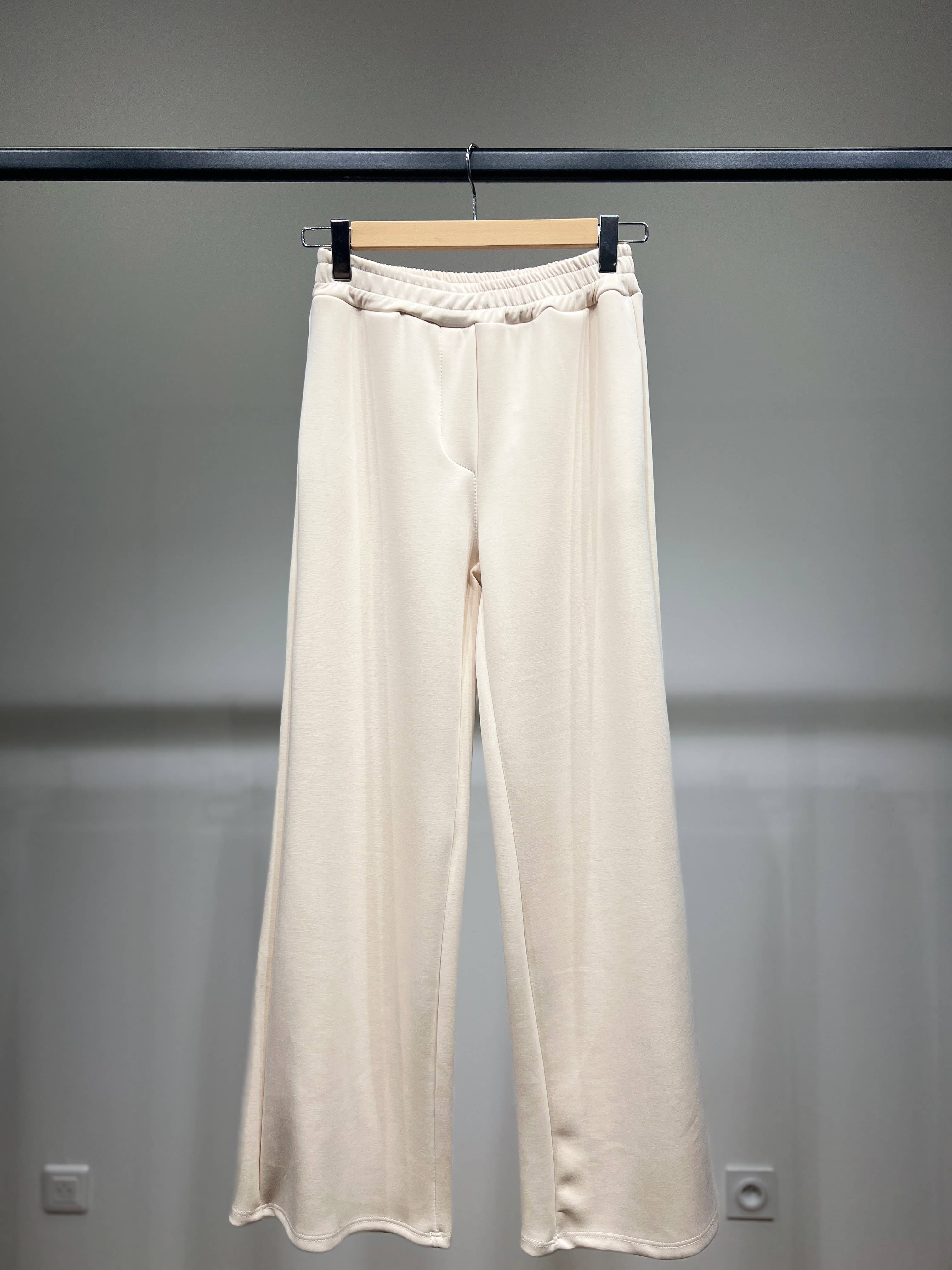 L'Emotion – Großhandel Hose – Damen – Bequeme Hose mit geradem Schnitt und elastischem Bund2