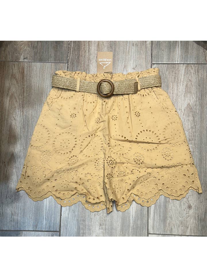LÉA & LUC - Wholesale Shorts - Women's - Broderie anglaise shorts in 100% cotton REF. 250237