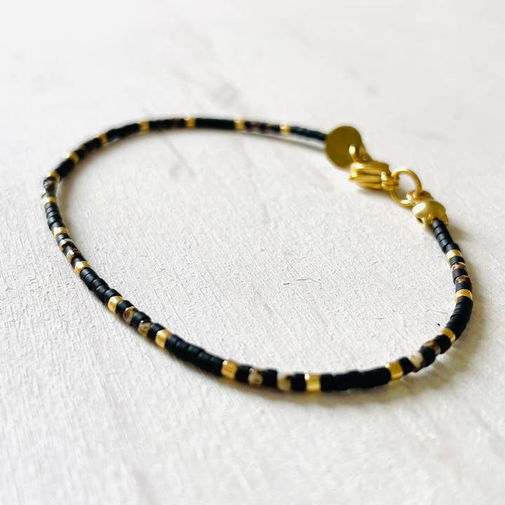 Atelline – Großhandel Perlenarmband – Edelstahl-Armbänder für Damen, Perlenarmbänder N0072