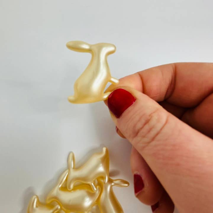 Bare Boutique - Wholesale Bath Bomb/Fizz - 200 Rabbit Scented Bath Pearls - Lotus. Bulk Bath Beads.