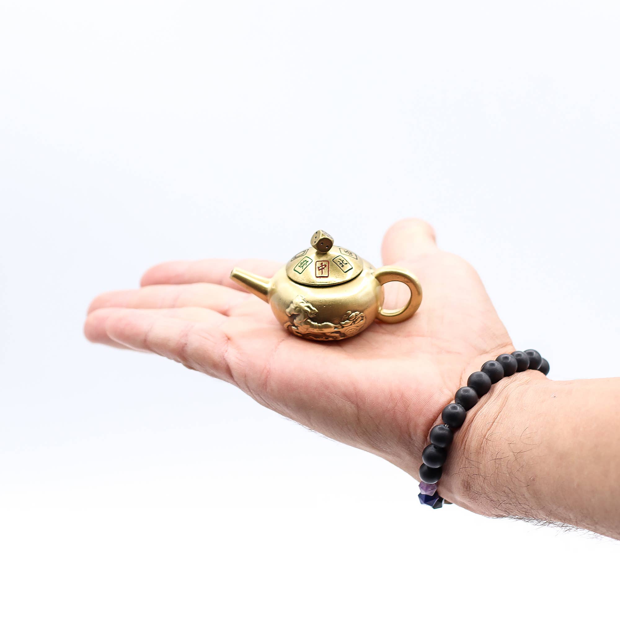 AWGifts Europe - Wholesale Tea Pot - 3x Feng Shui Fortune - Lucky Teapot with Dice Spin3