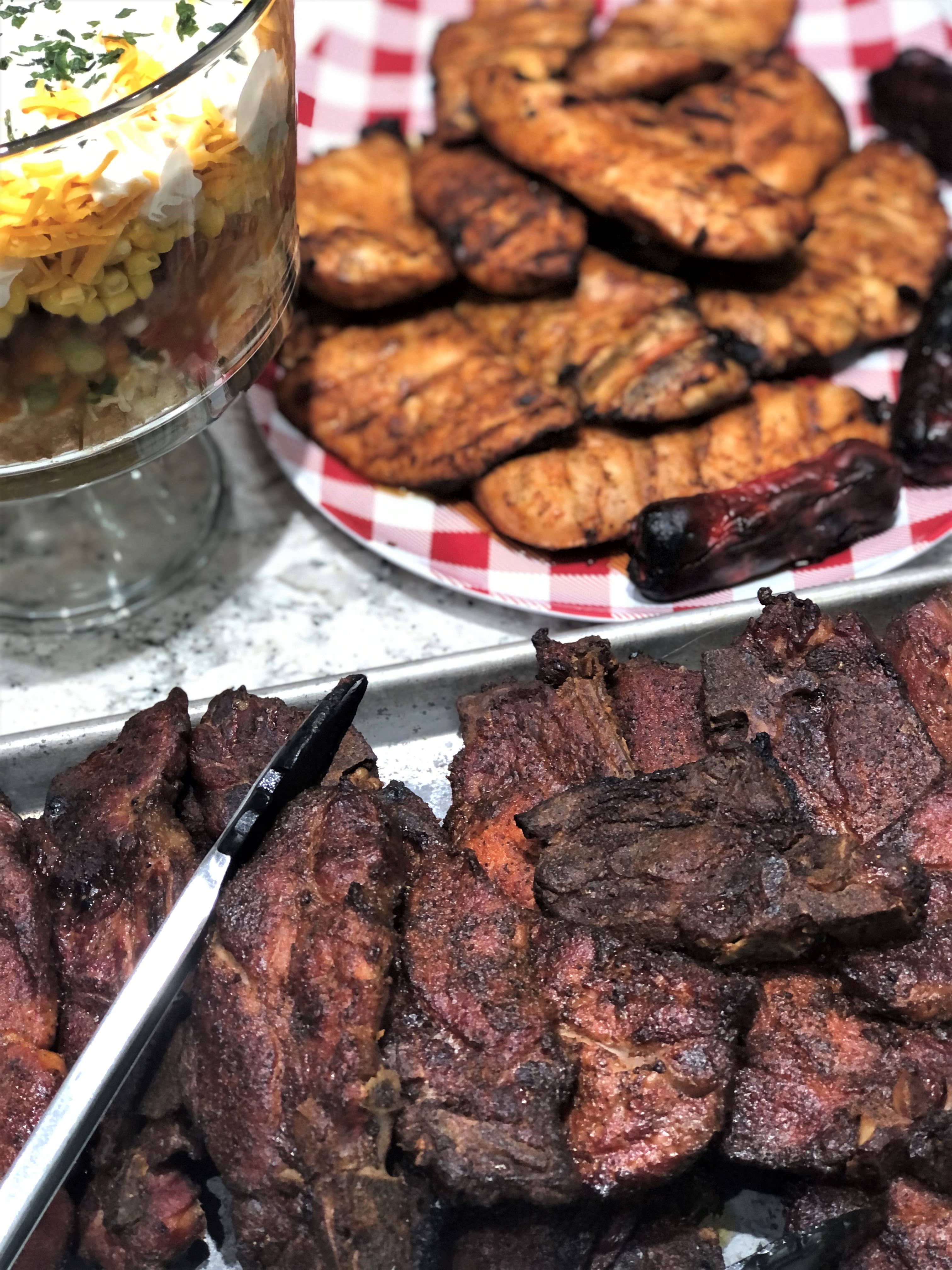 Julia's Southern Foods, LLC – wholesale Rub – Cluckin' Good Chicken & Wing Rub, 4oz Mylar3