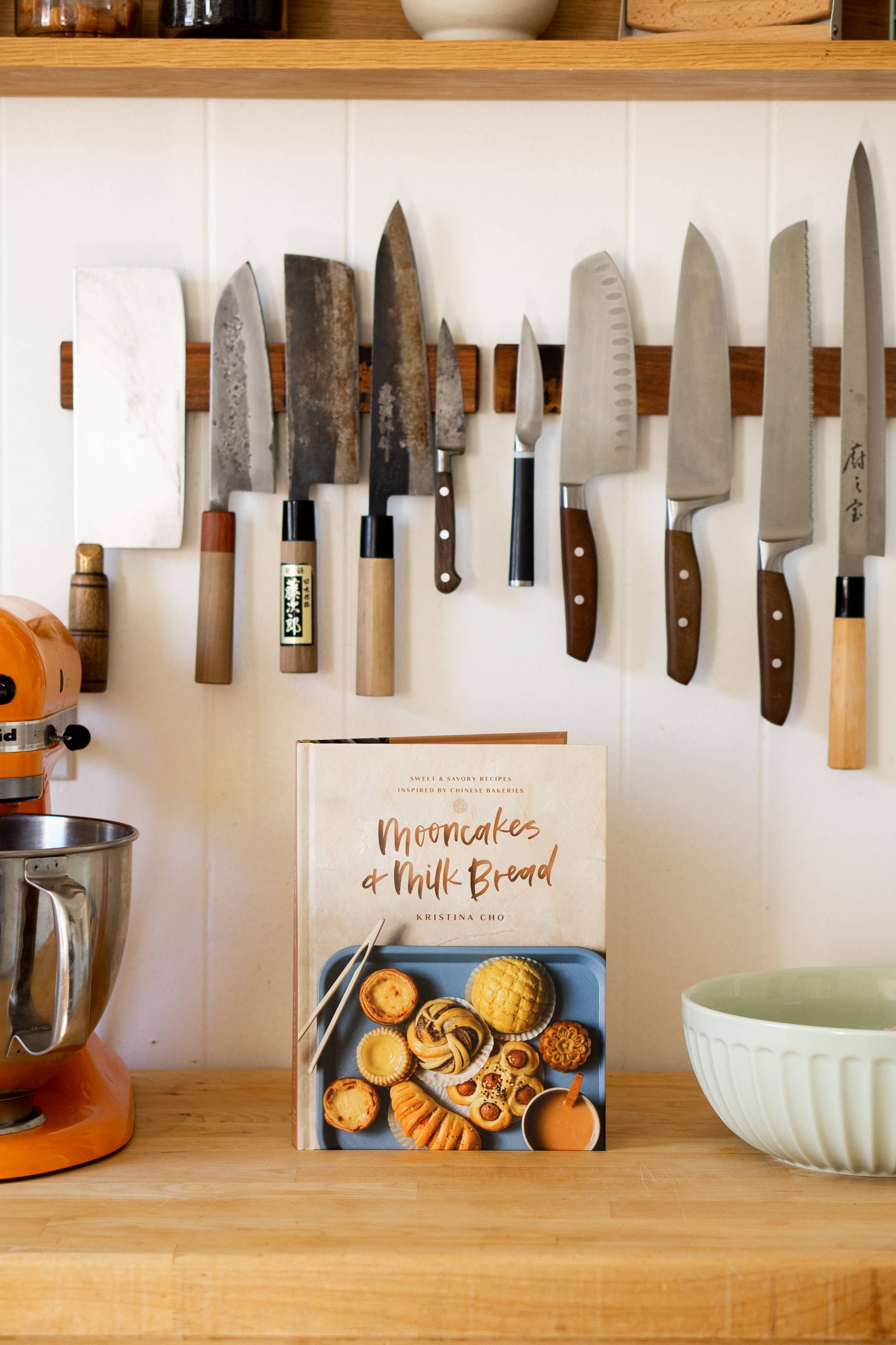 HarperCollins Focus - Wholesale Baking & Dessert - Mooncakes and Milk Bread1