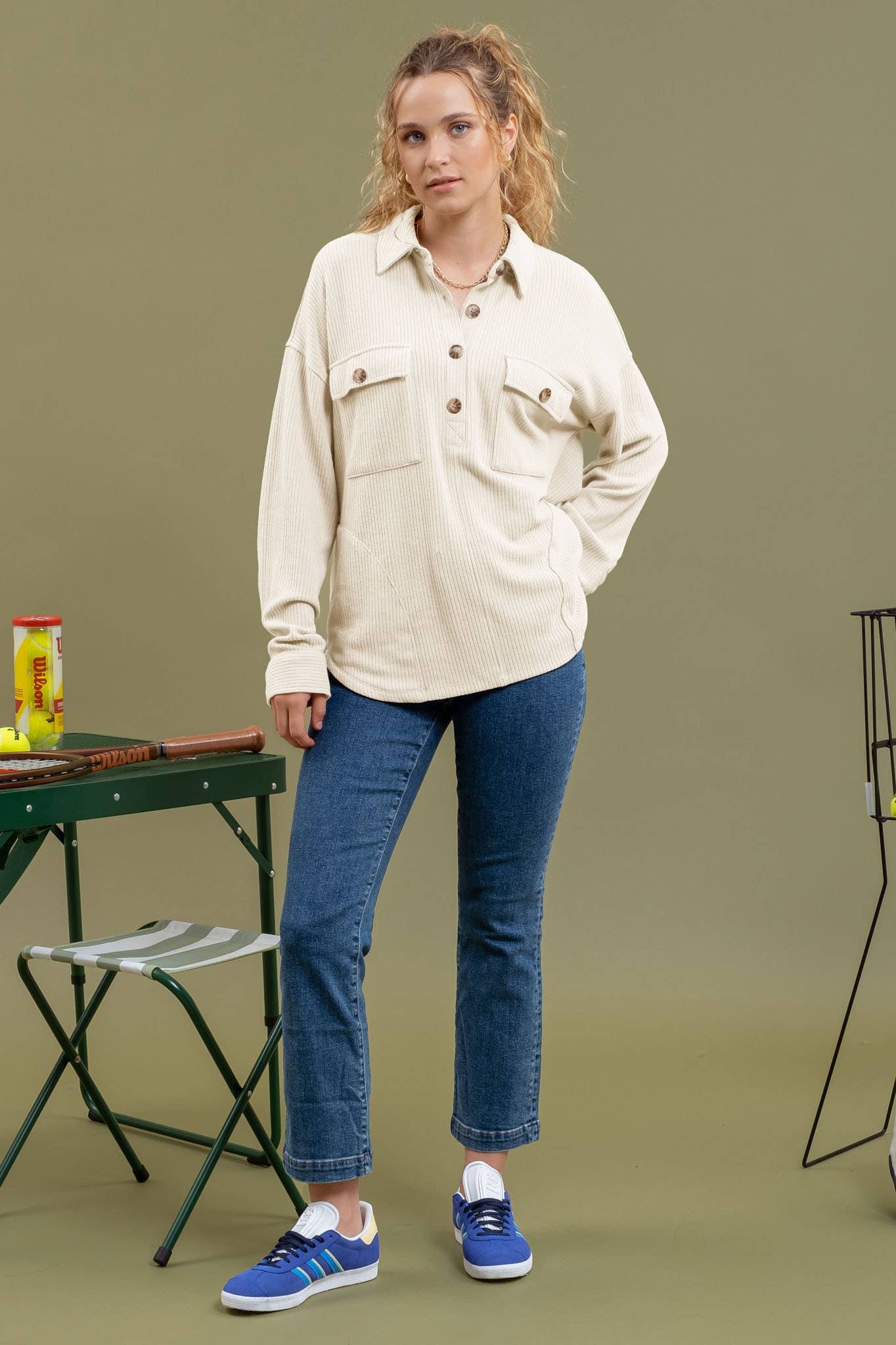 Blu Pepper - Venta al por mayor Jersey corto de punto - Mujer - TOP DE PUNTO CON BOLSILLO LATERAL Y MEDIO BOTÓN2