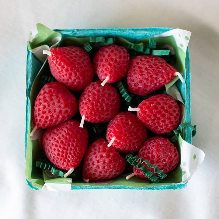 Happy Organics - Wholesale Cake Candle - Beeswax Strawberry Birthday Candles