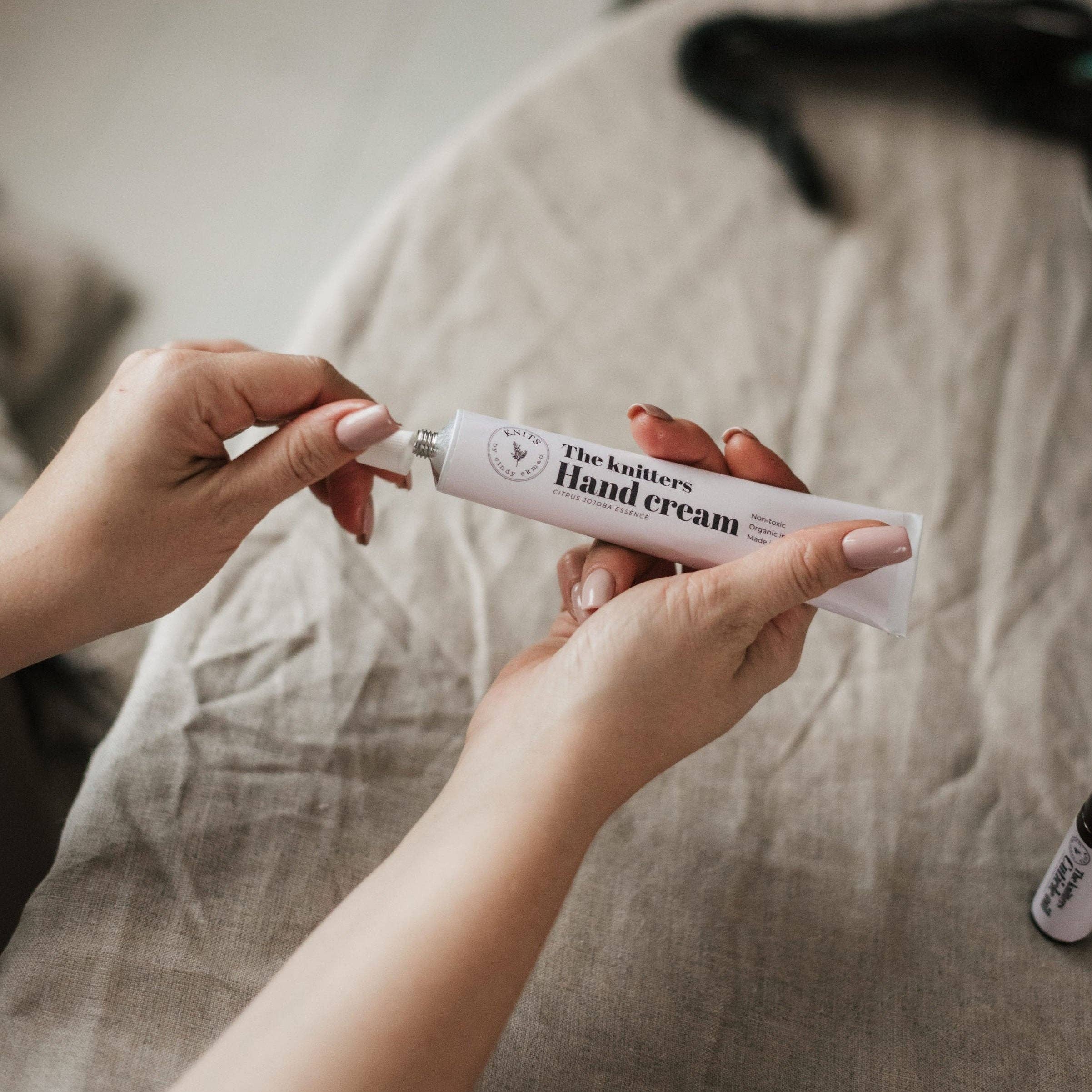 KNITS by ce AB - Wholesale Hand Cream/Lotion - Hand care set for Knitters9