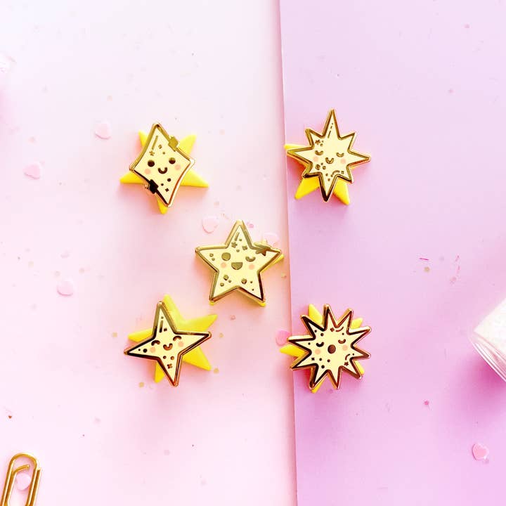 Jino's Art - Wholesale Lapel pin/button - Mini set of star and sparkle hard enamel pins - in yellow4