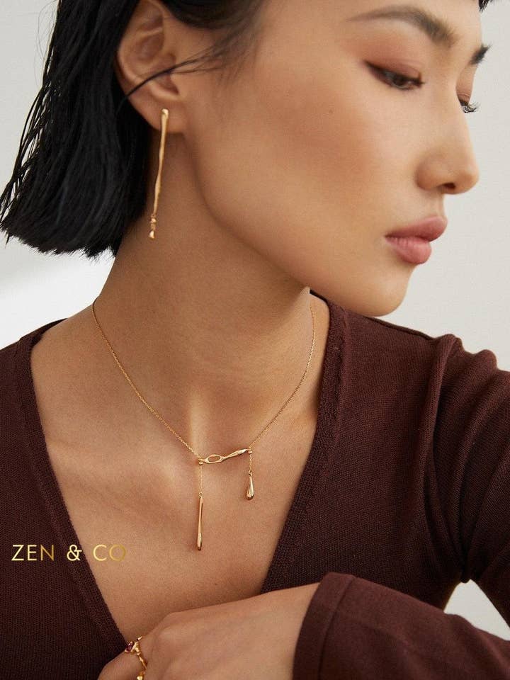 NOVA Colar minimalista com pendente em forma de gota por atacado de ZEN&CO Studio