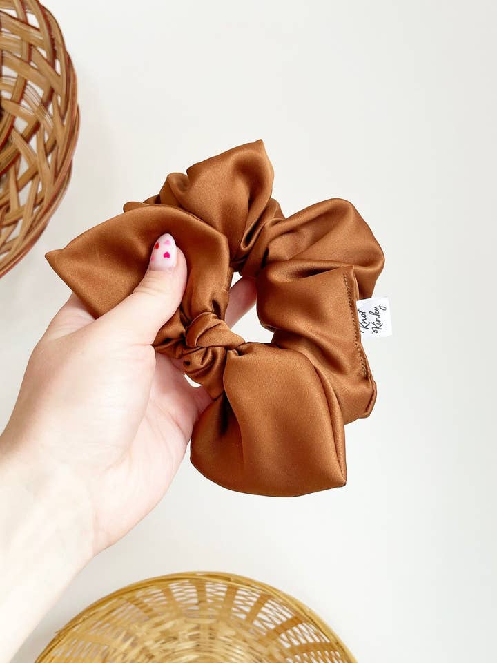 Donut de Chocolate 🍩 por atacado de Knot Kinky HairTies