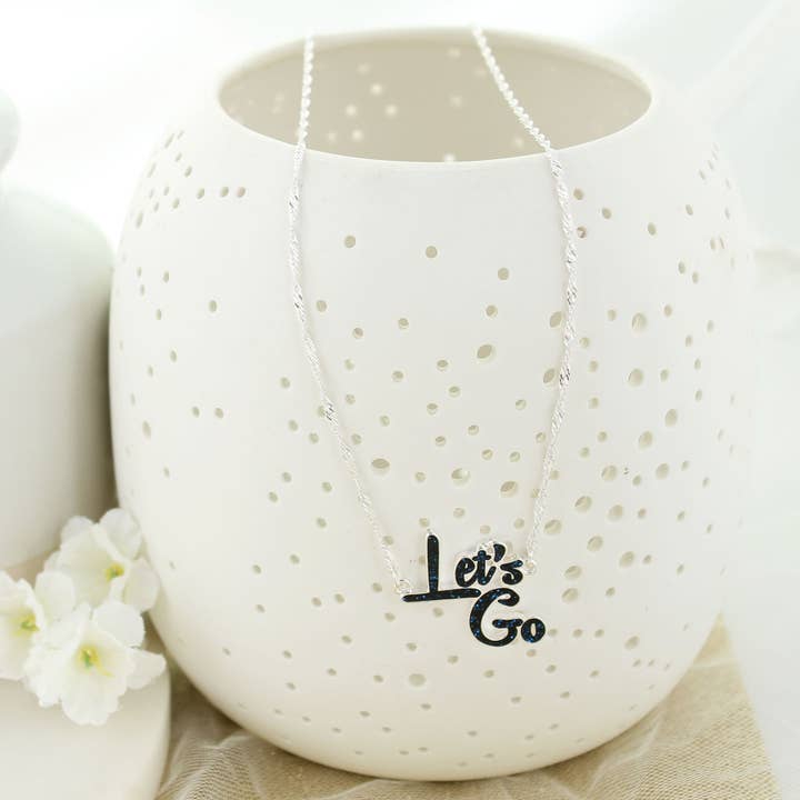 Seasons Jewelry – Großhandel Kette mit Anhänger/Charm – West Virginia Slogan Halskette1