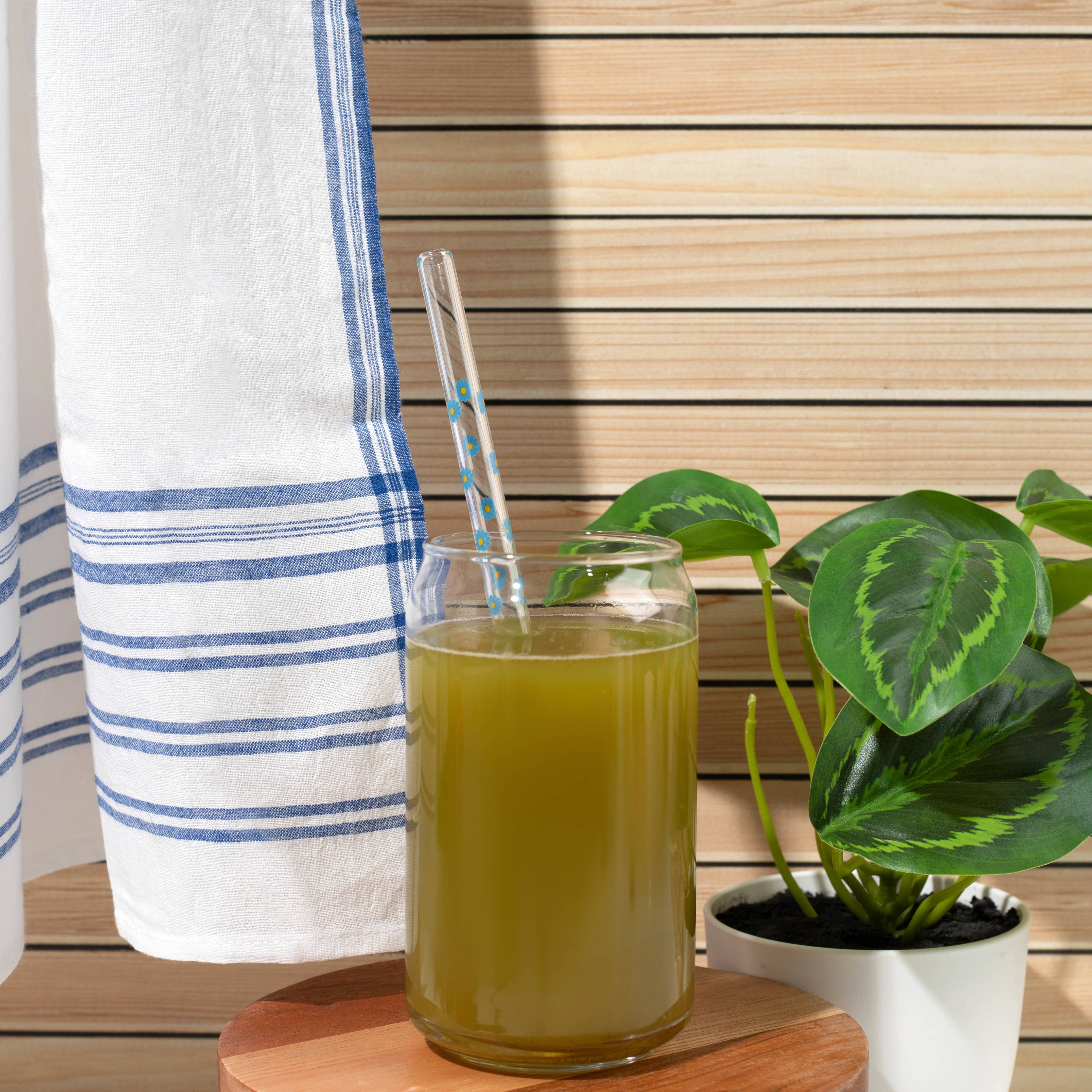 Bodhi Life Design – Großhandel Trinkhalm – Süßes Blumen-Glasstrohhalm-Set mit 6 wiederverwendbaren Gänseblümchen8