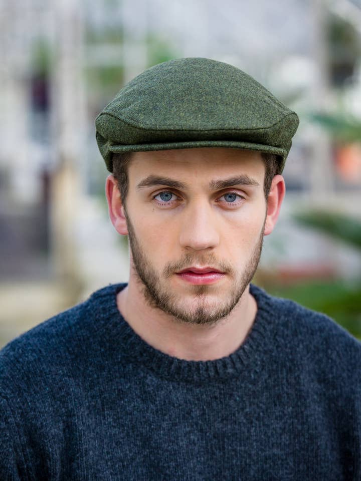 Trinity Cap 163 for wholesale by Mucros Weavers