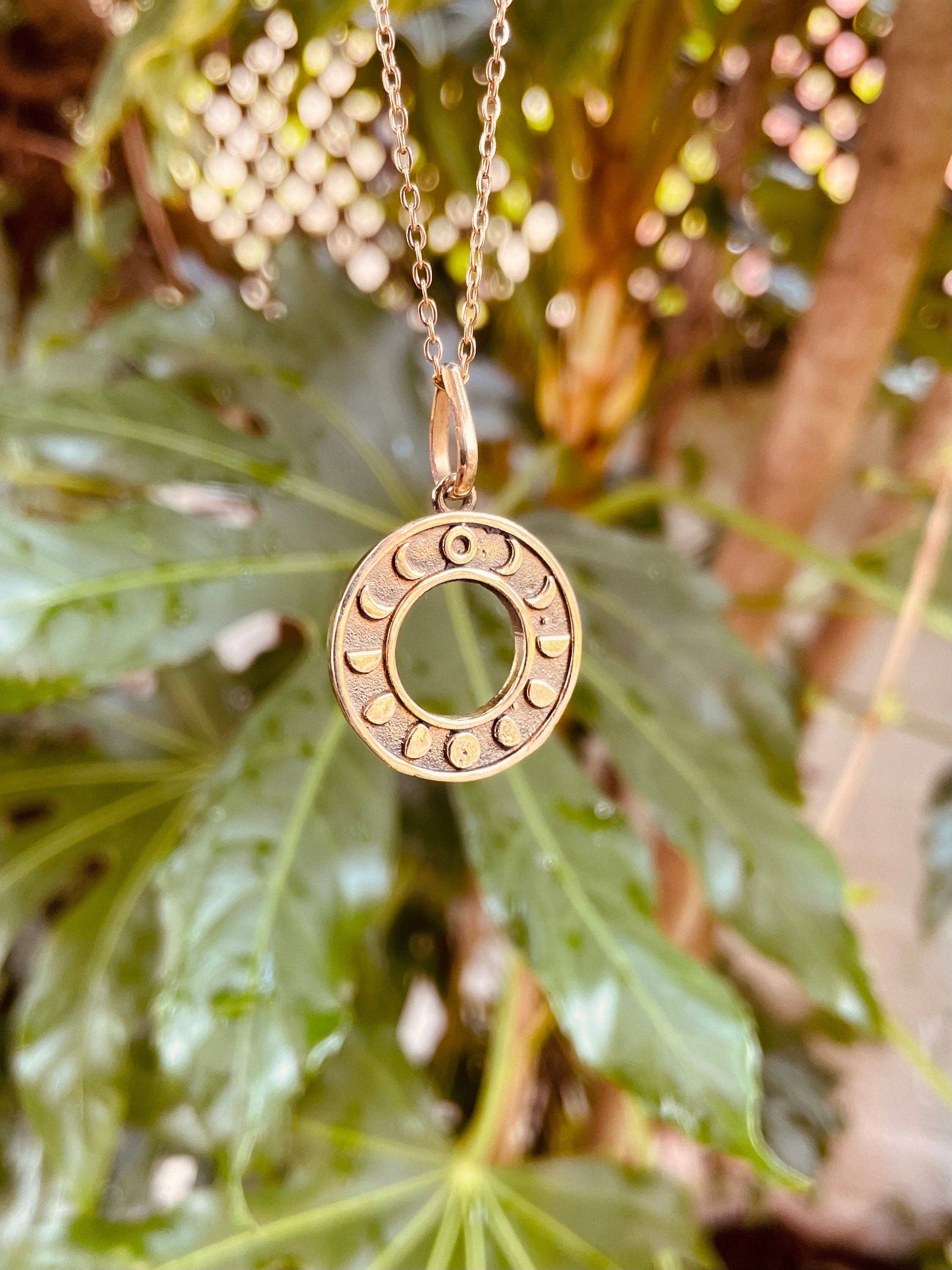 Kaali Boutique - Wholesale Pendant/Charm Necklace - Lunar Calendar Necklace / Moon Phases / Hypoallergenic / Gold / Yoga / Reiki / Boho / Hippie / Rustic / Ethnic / Crystals / Third Eye /7