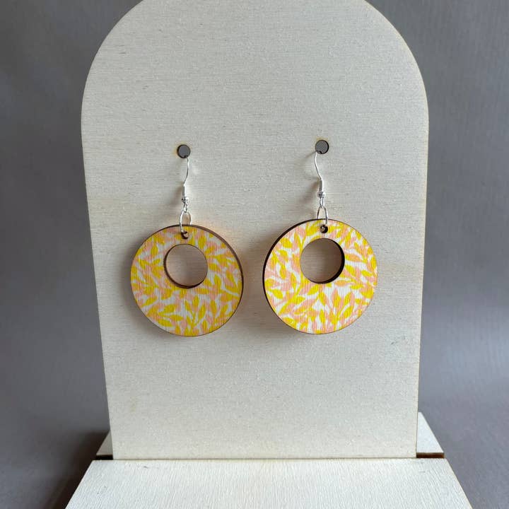 Beth Lewis Art – wholesale Dangle earrings – New Colourful Wooden Earrings31