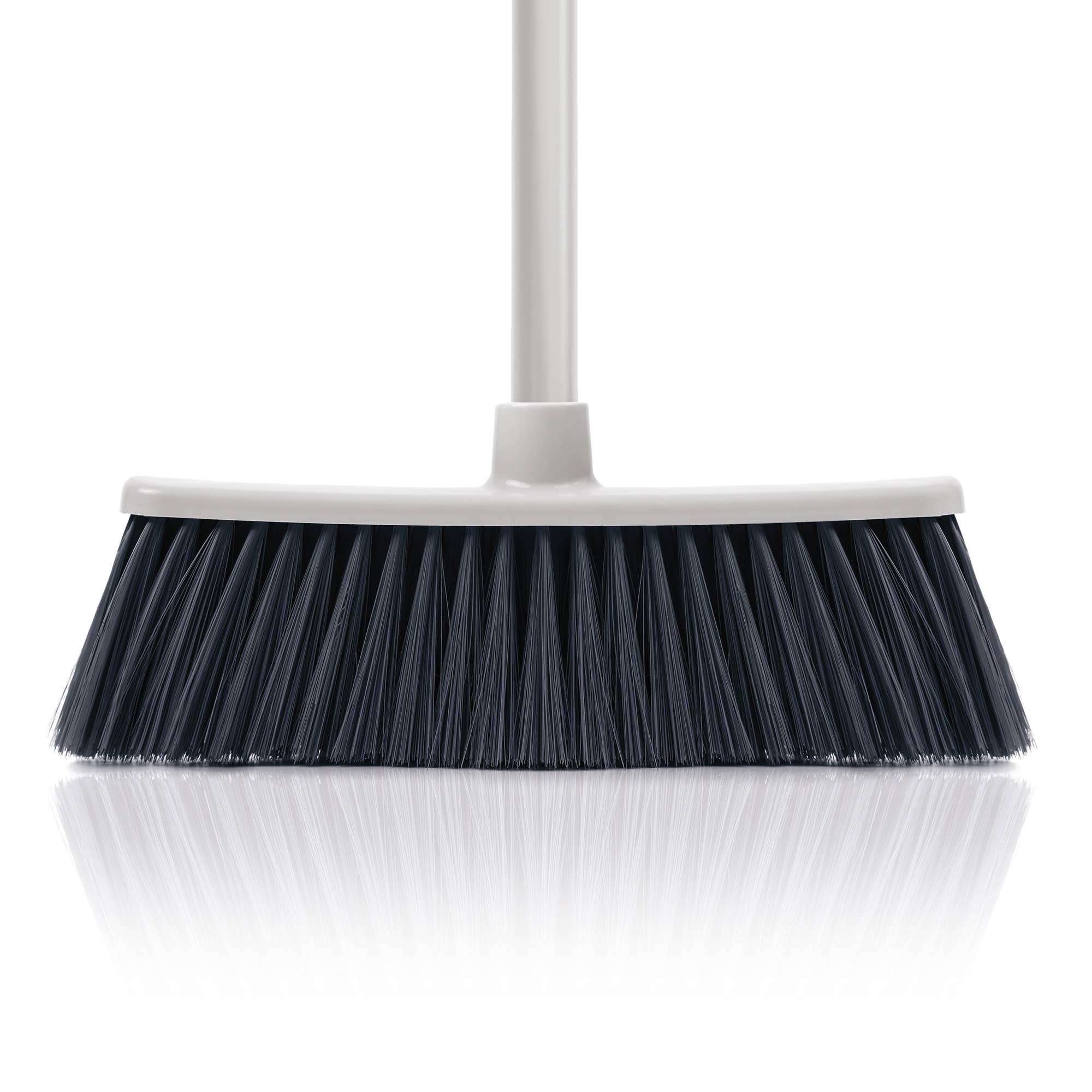 RAYEN - Wholesale Cleaning Brush - Broom delicate surfaces2