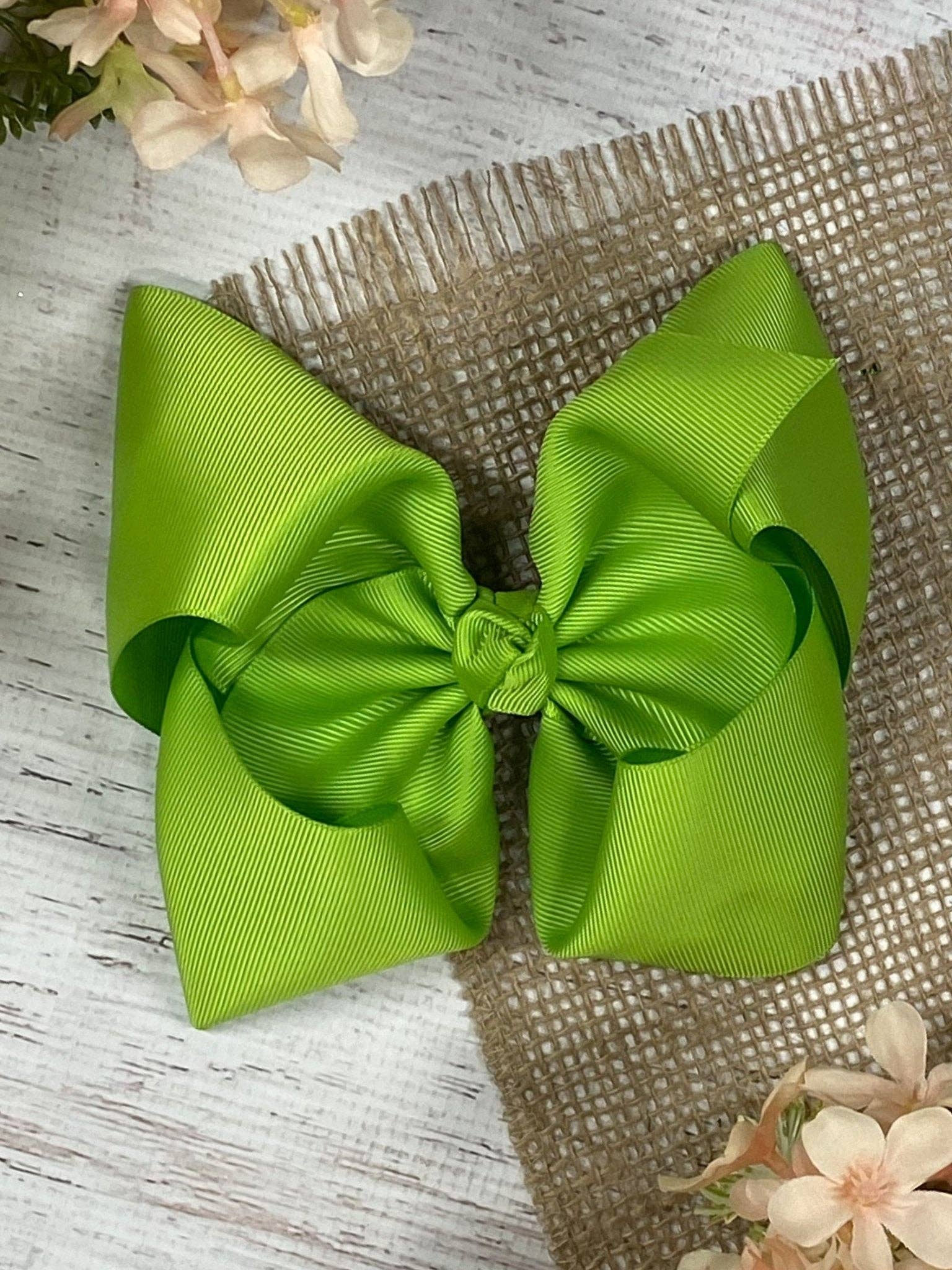 The Hair Bow Company - Vente Nœud pour cheveux – enfant - Noeud en gros-grain taille Texas - Pince crocodile - 16,5 cm - 36 couleurs14