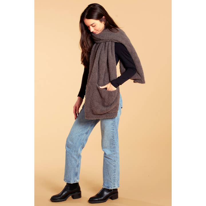 Hadley Wren - Wholesale Wrap - Women's - Cozy Wrap - Gray2