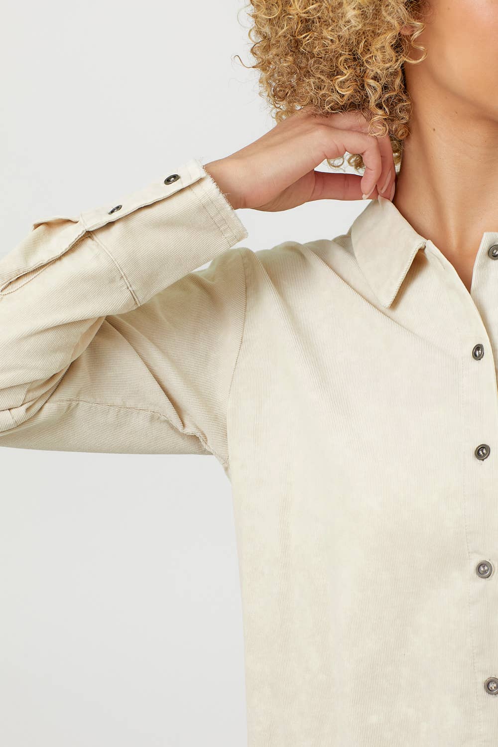 Mystree – Engroshandel Skjorte med buttondown – til kvinder – 60857 Vasket fløjlsskjorte11