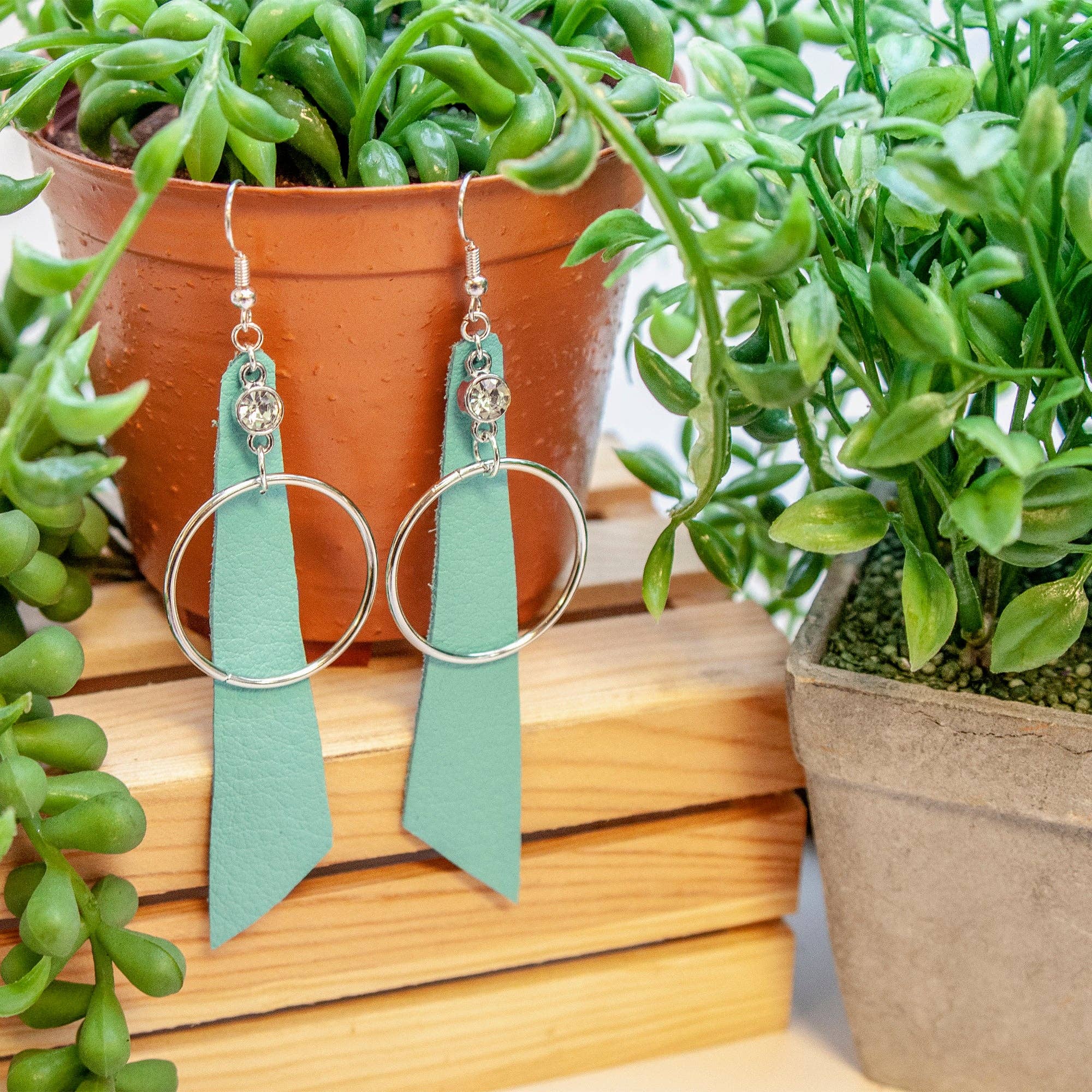 Realeather - Wholesale Craft Supplies - Premium Leather Trim, 9" x 3"11