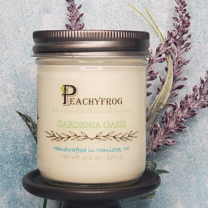 Gardenia Oasis | 6 oz Spring Candle | Cotton Wick for wholesale by Peachyfrog