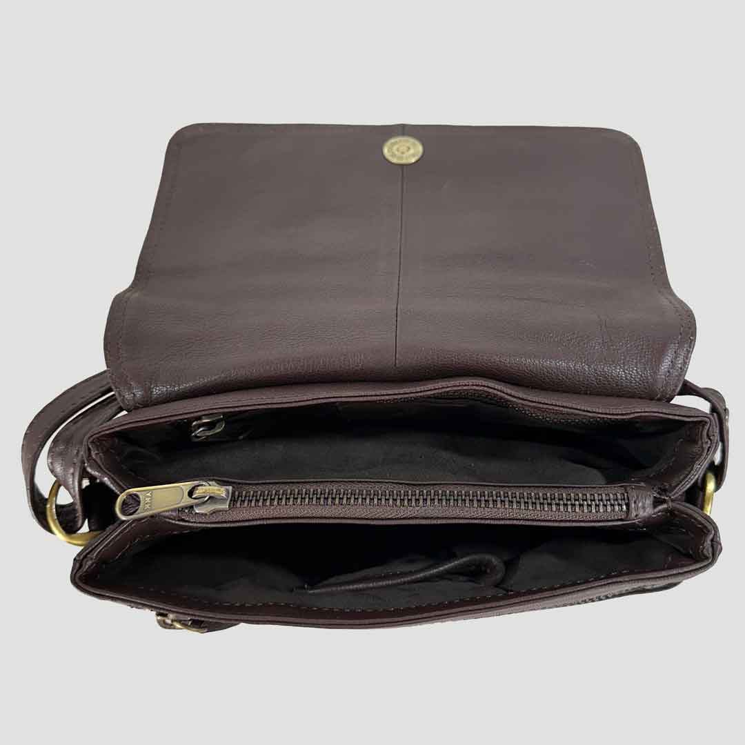 REMOVED BRAND – wholesale Shoulder bag – women's – Isla Shoulder Bag with Snaffle in Brown6