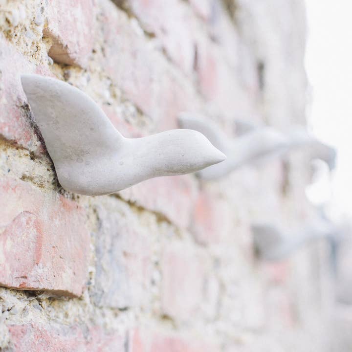 Formpoet – Engroshandel 3D-vægkunst – Beton fugl - lysegrå