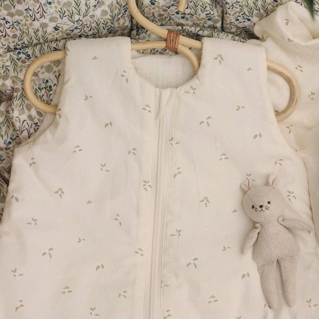 Avery Row – wholesale Sleeping bag – Baby – Sleeping Bag 2.5 tog, Nettle Scatter - Organic Cotton3