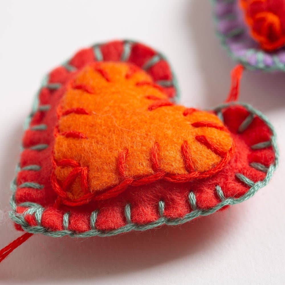 Wool Couture Company - Wholesale Craft Sewing Kit - Handful of Hearts Felt Craft Kit7