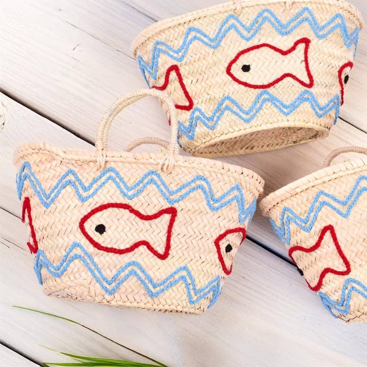 Handwoven Straw Market Basket with Fish Embroidery for wholesale by DarKech