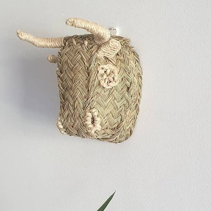 Small Bullhead, Fake Straw Trophy - Wall Decoration for wholesale by libitiishop