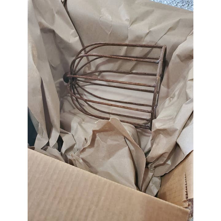 Garden Iron And More - Wholesale Outdoor Ornament/Decor - Solid Steel Lilly Topiary with Tin Ball on Top5