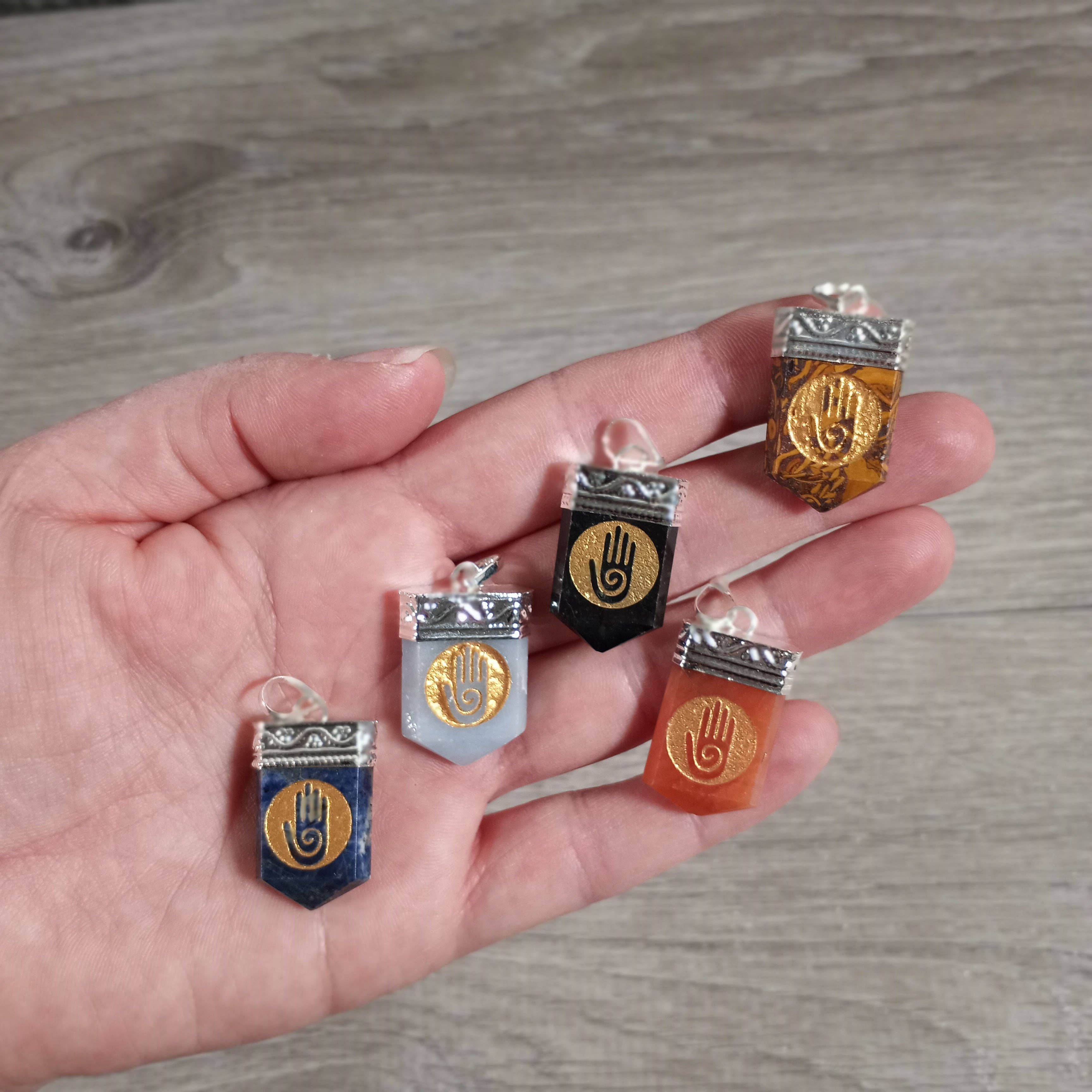 Keystone Crystals - Wholesale Individual Charm/Pendant - Etched Gemstone Pendants Assorted – Silver Pot Metal Setting0