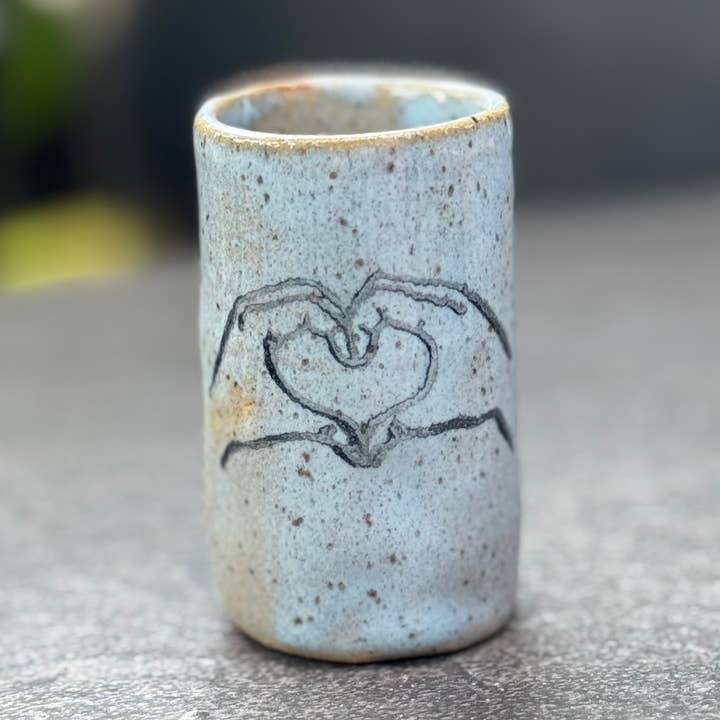 Pequenos Acrobatas - Mãos em Coração por atacado de Mud & Maker