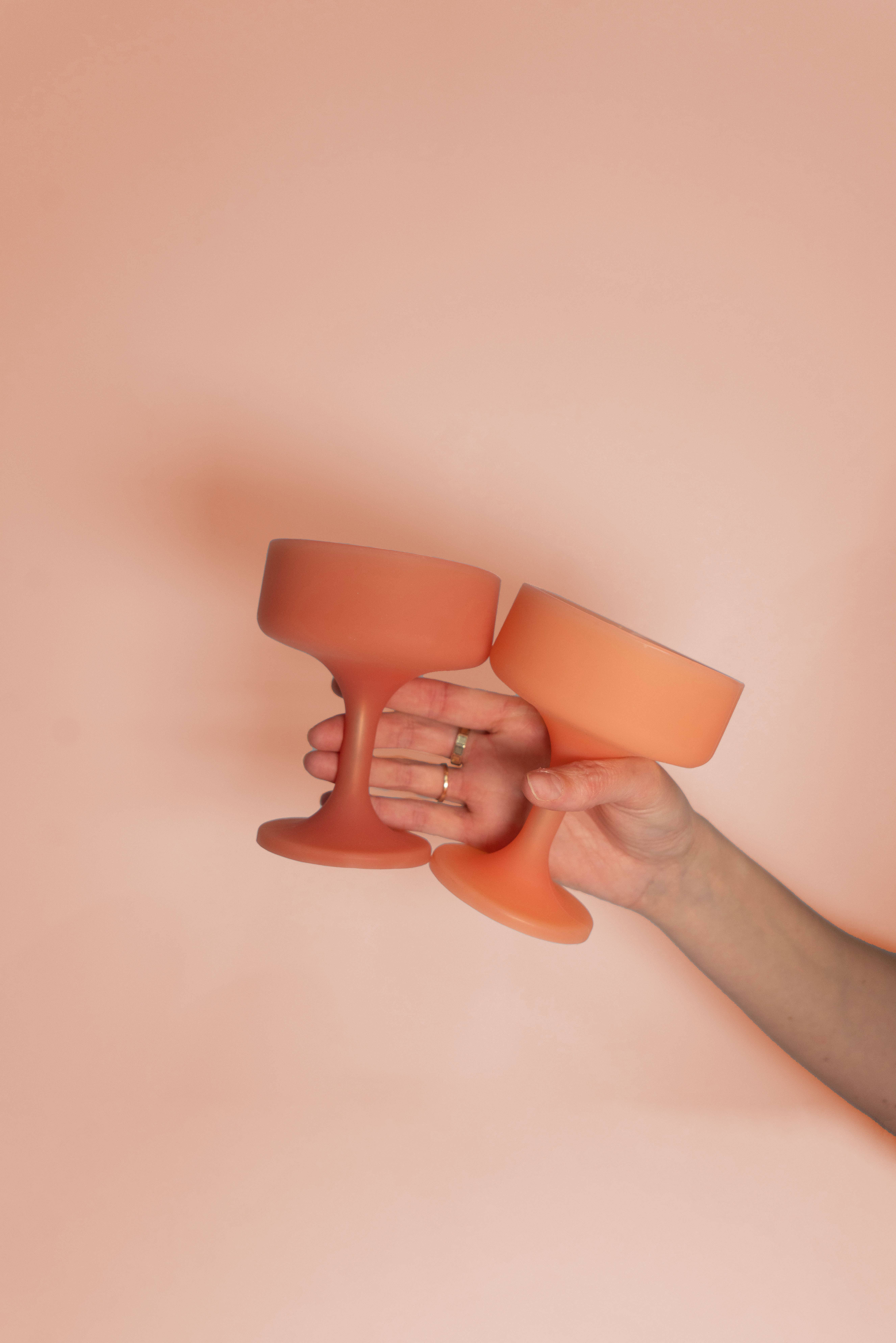 porter green | style + sustainability - Wholesale Cocktail/liquor glass - Terra + Peach | Mecc | Silicone Unbreakable Cocktail Glasses4