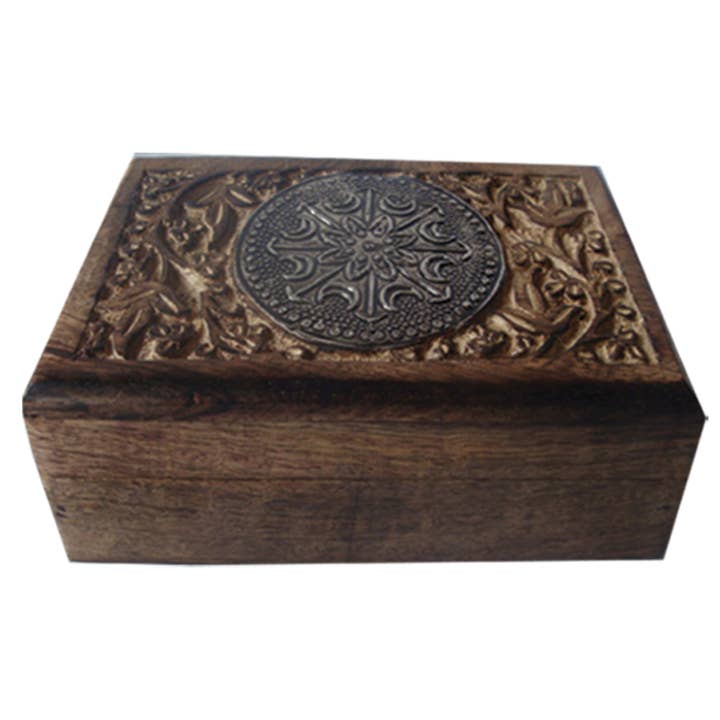 Stort udskåret træ smykkeskrin m/plak (5 x 8 tommer) for engroshandel hos Designs by Deekay Inc.