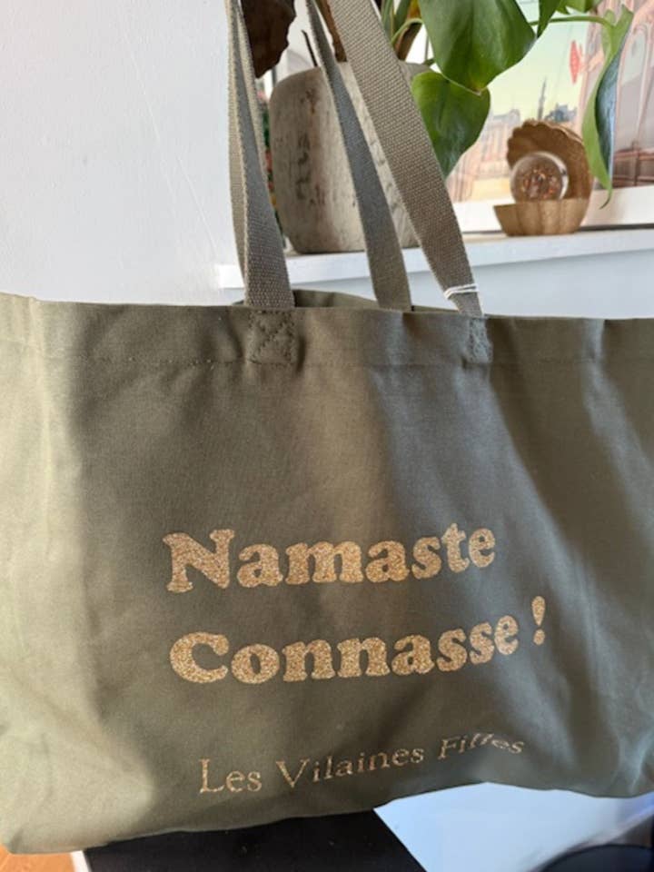 Bolsa XXL de algodón "Namaste cabrona" color caqui para venta al por mayor de Les Vilaines Filles