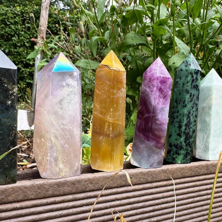 Elf Kendal Hippies - Wholesale Spiritual Stone/Crystal - Gemstone tower 5 to 11cm mystery wand surprise crystal point3