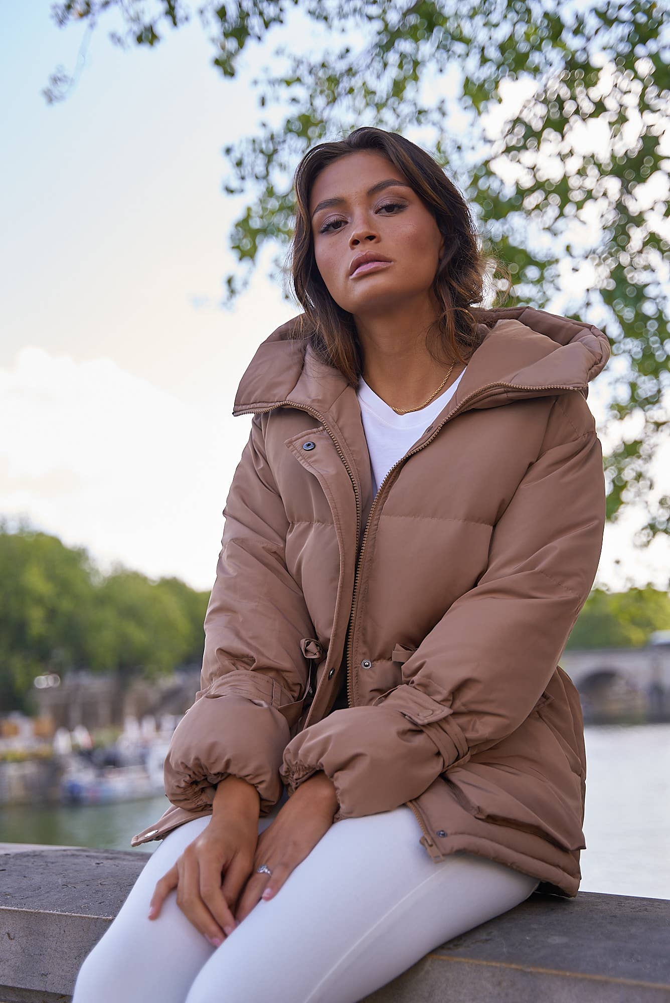 Attentif Paris - Venta al por mayor Parka - Mujer - Parka corta oversize con lazos12