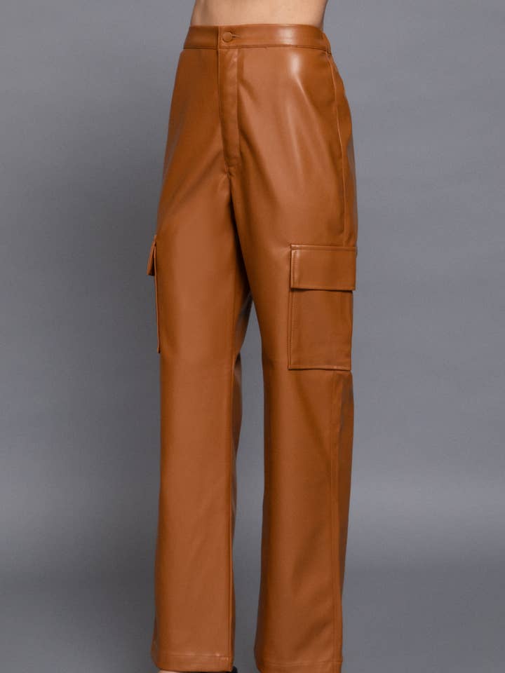 .Pantalones Cargo Ajustados de Imitación de Cuero SI-27308 para venta al por mayor de 42POPS