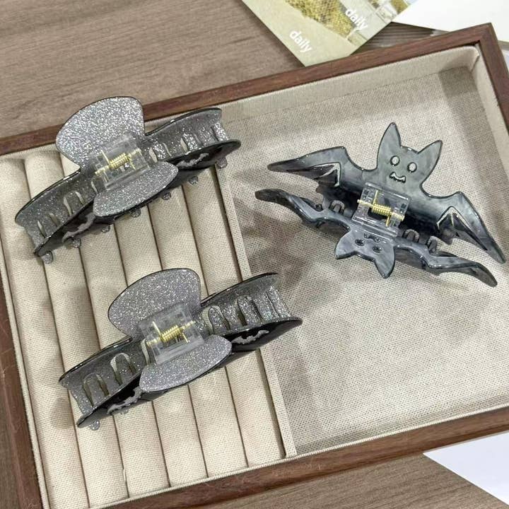 Otterware - Wholesale Hair Clip - Women's - Gothic Bat Hair Claw Clip | Large Halloween Updo Shark Clip7