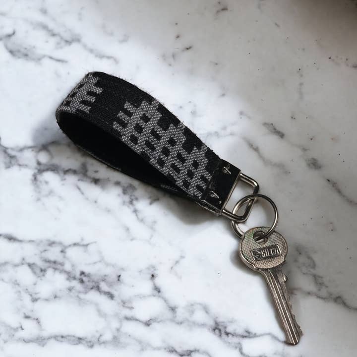 Moose & Co - Wholesale Keychain - Unisex - Welsh tapestry blanket design key fob