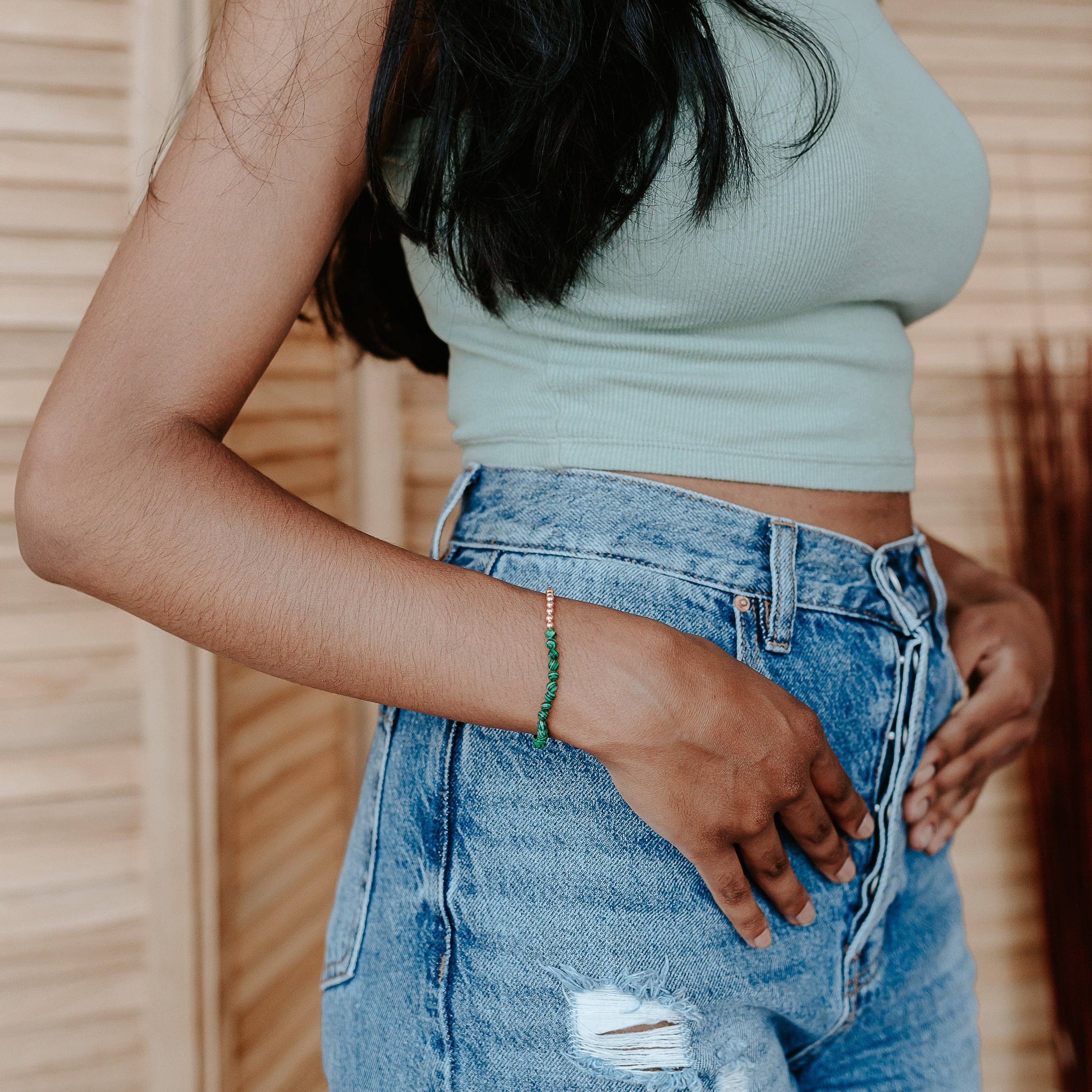 The Blue Yogi – Großhandel Perlenarmband – Facettenreiches Malachit+3 mm Kupferperlenarmband3